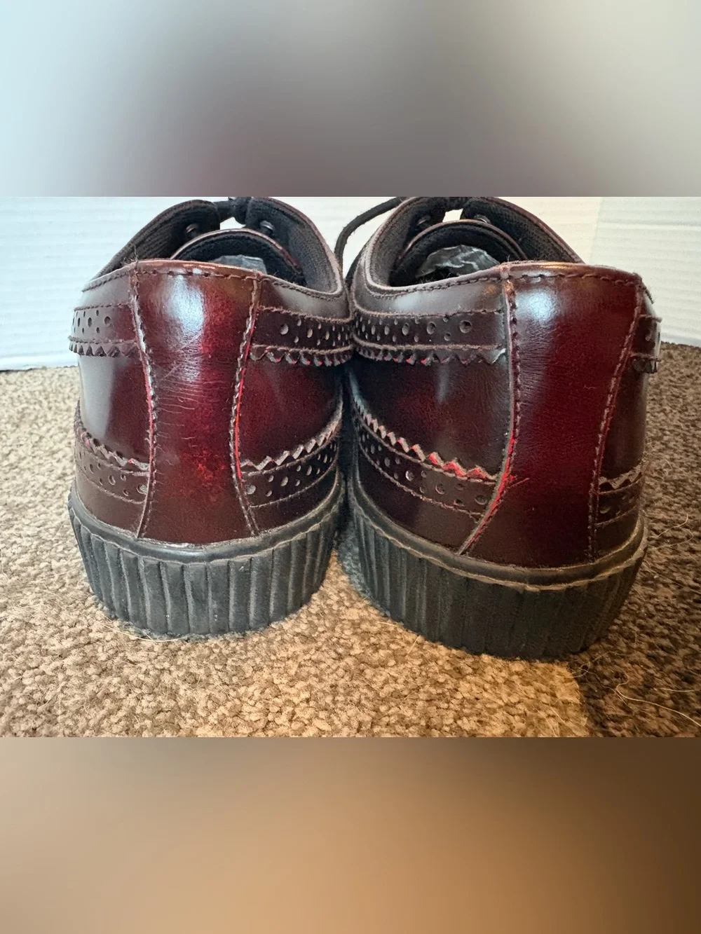 T.U.K. TUK A9249 RUB OFF EZC BROGUE SHOE Burgundy Oxford Unisex - Men’s 10